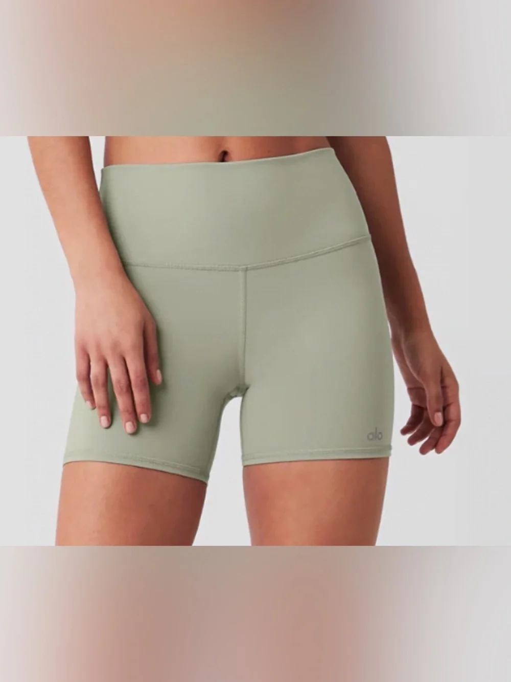 Alo Airbrush High-Waist 5” Biker Short EUC